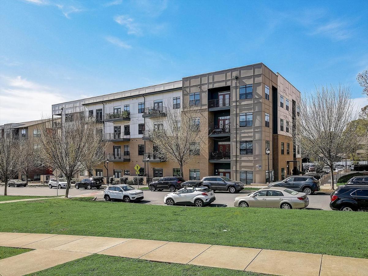 Frontdesk Village At Commonwealth Apts Plaza Midwood Charlotte Ngoại thất bức ảnh